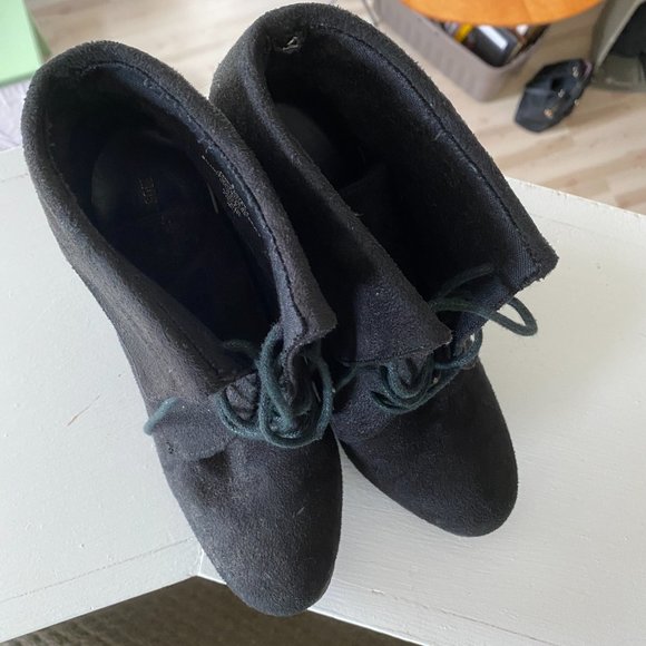 Mossimo Supply Co Wedge Booties Faux Black Suede 9 - Picture 9 of 13
